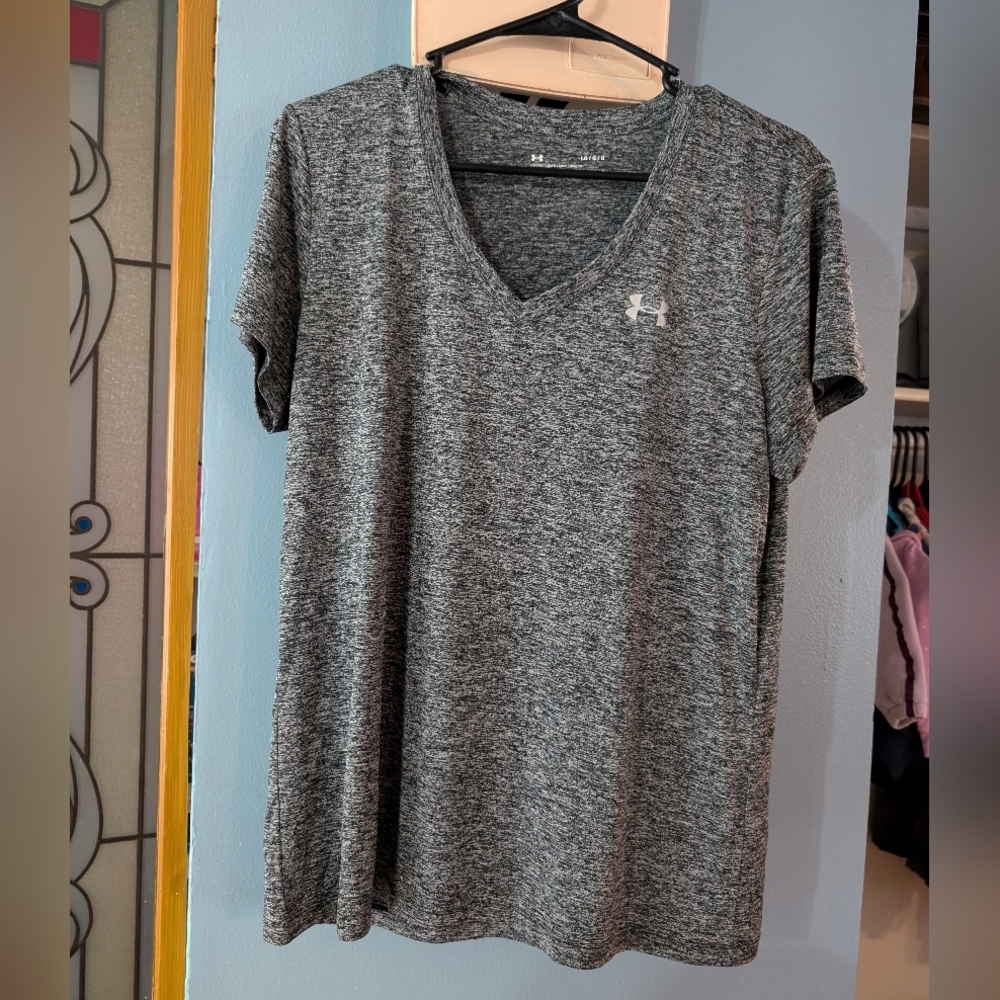 Women's Under Armour Workout Tshirt